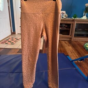 Zyia Active gold leopard Print Leggings